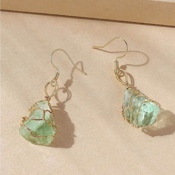 •Host pick• Handmade simulated amblygonite crystal earrings - Picture 2 of 5